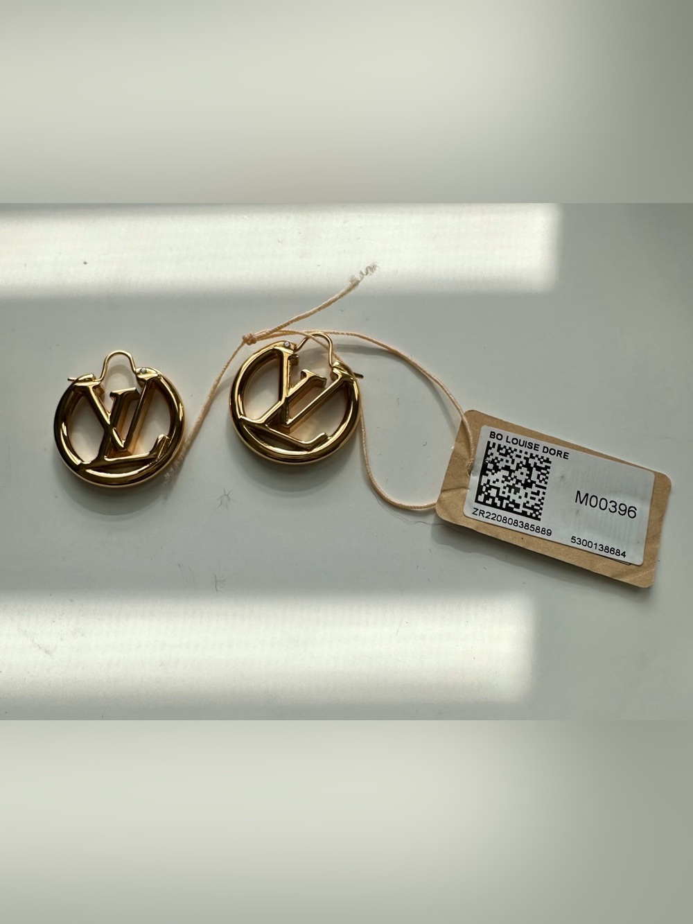 Louis Vuitton Gold Louise Hoop Earrings